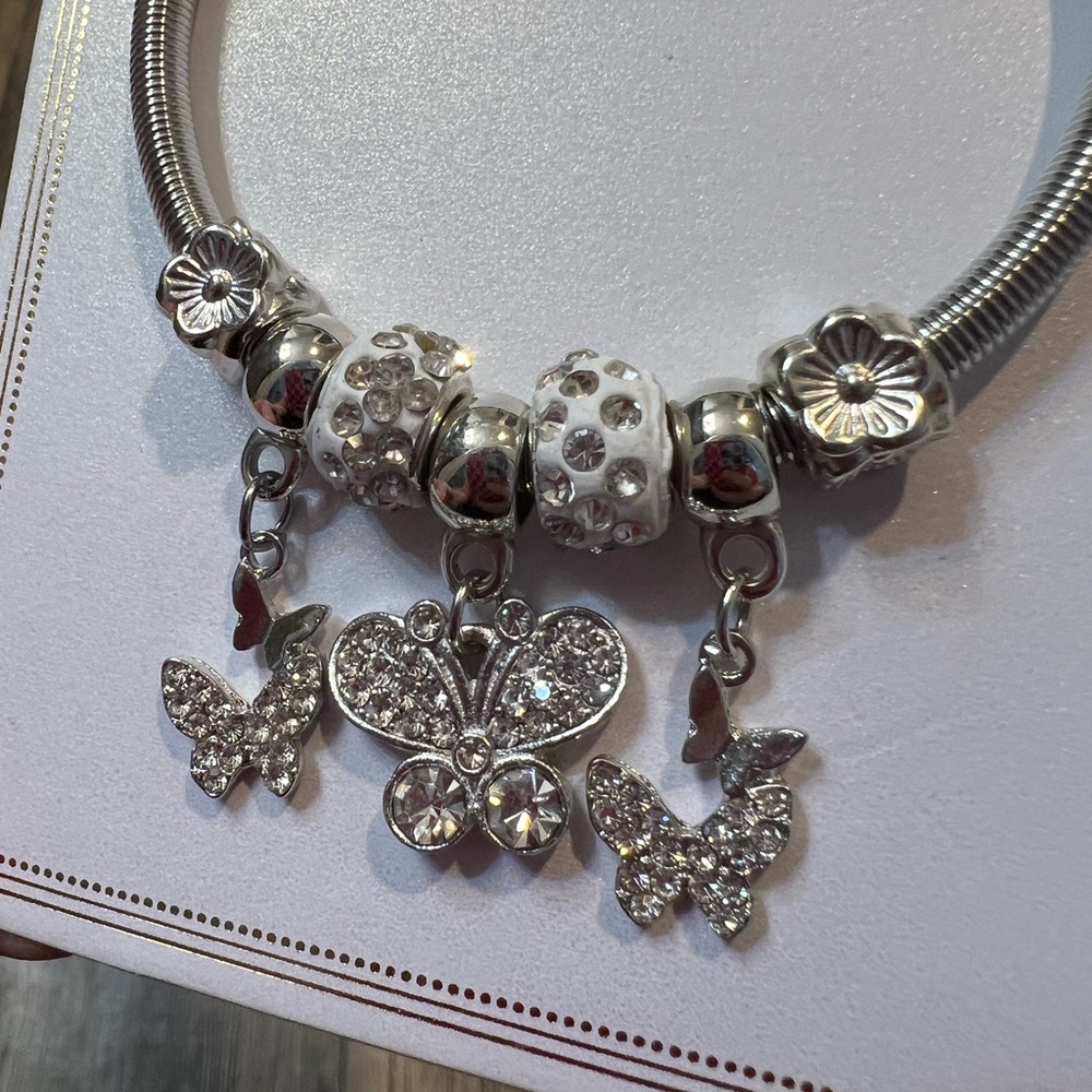 Silver Rhinestone Butterfly Charm Bracelet NWT Princess Accessories Stackable - Picture 2 of 3